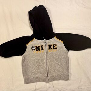 Nike Kids' Gray & Black football zip up